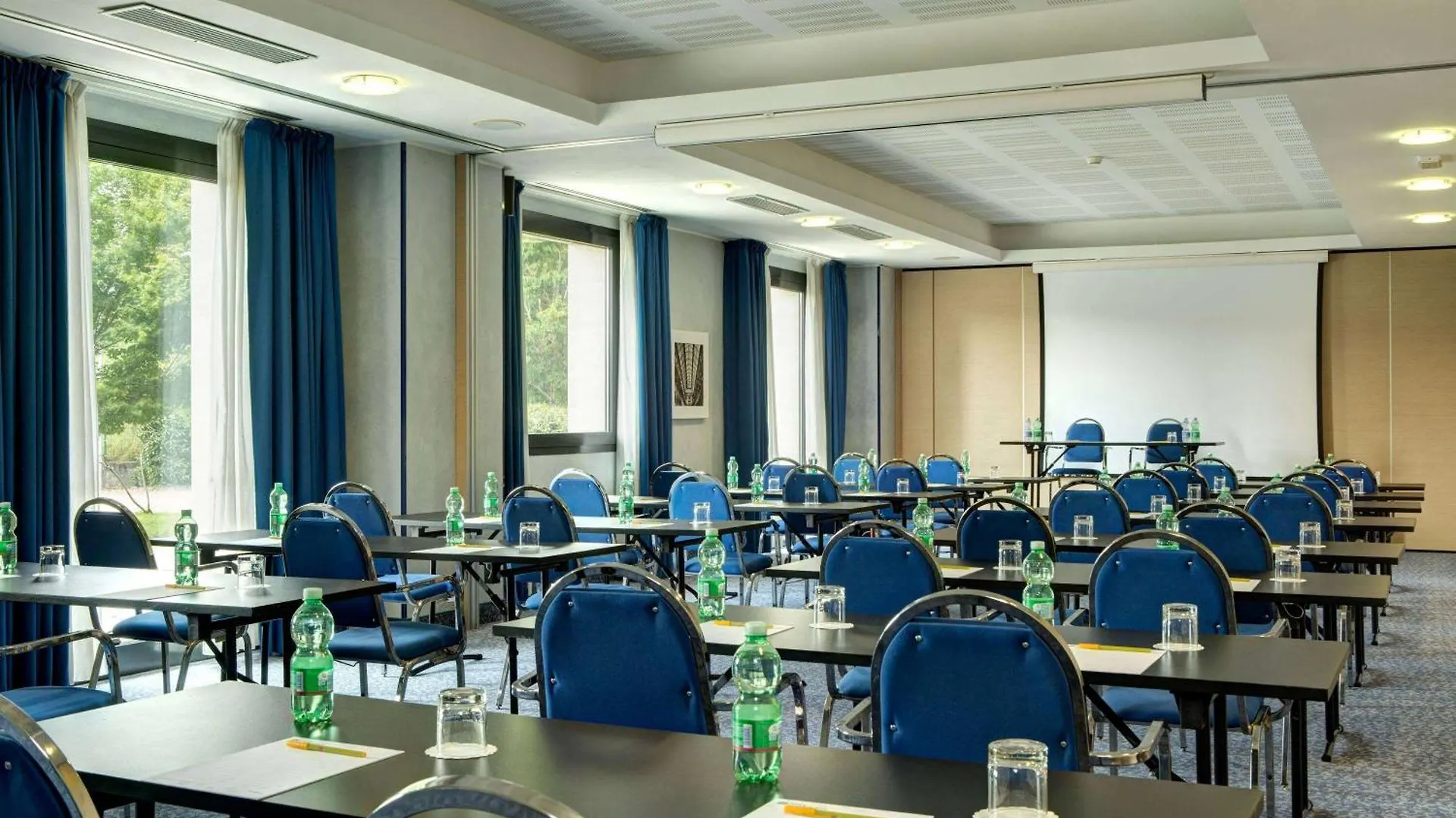 Hilton Garden Inn Milan Malpensa Somma Lombardo 4*,  Italië