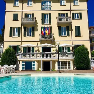 Hotel Caroline